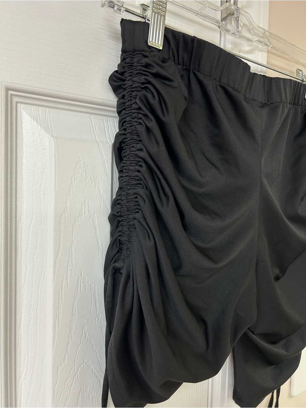 Guess Ruched Shorts - Picture 3 of 5